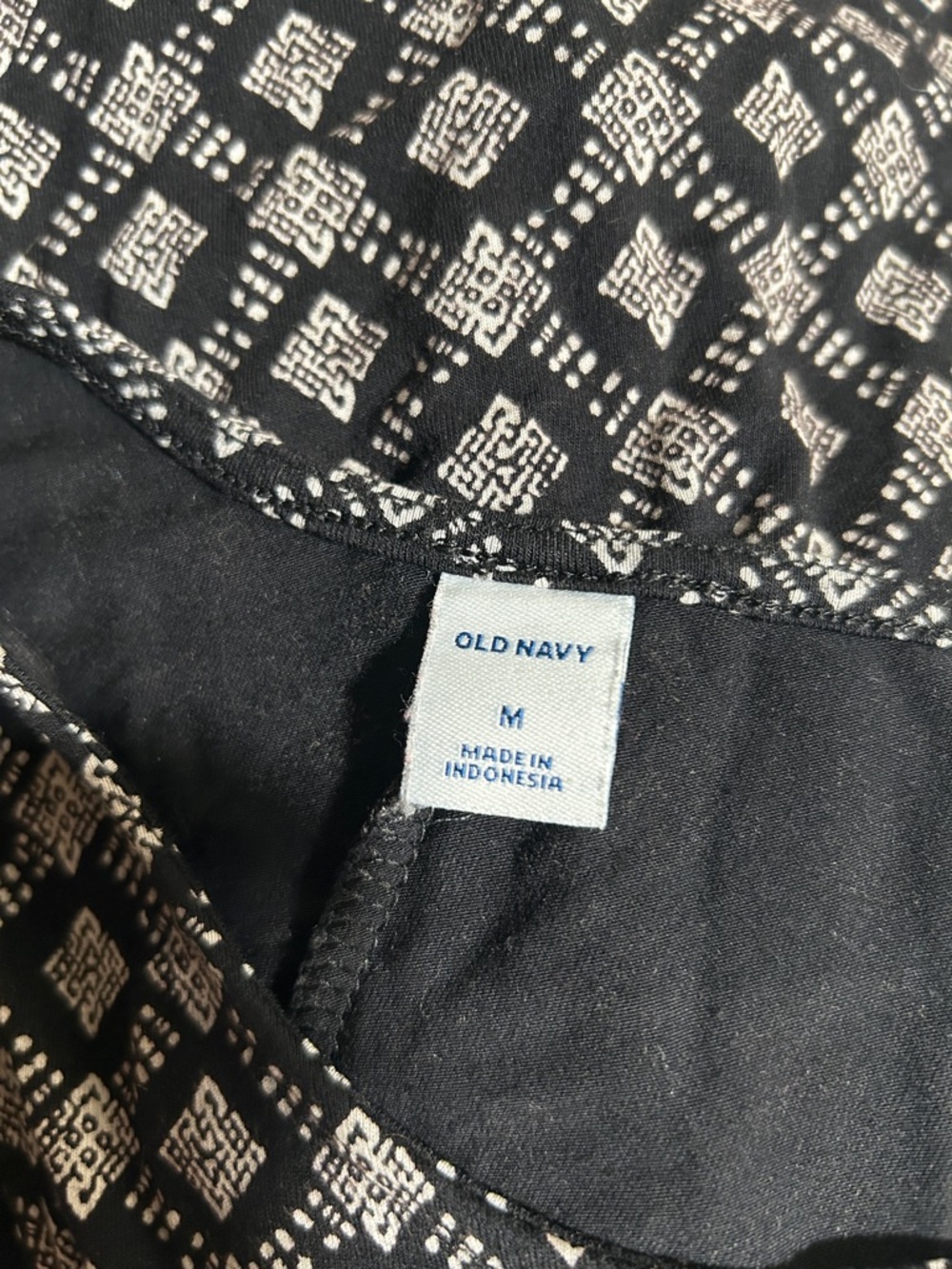 Old Navy Free Flowing Dress - Picture 5 of 9